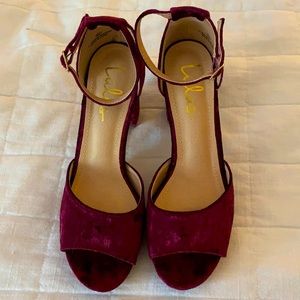 Lulus maroon velvet heels